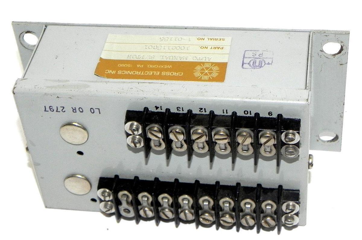 Used CROSS ELECTRONICS 100C118G01 AUTO MANUAL SWITCH