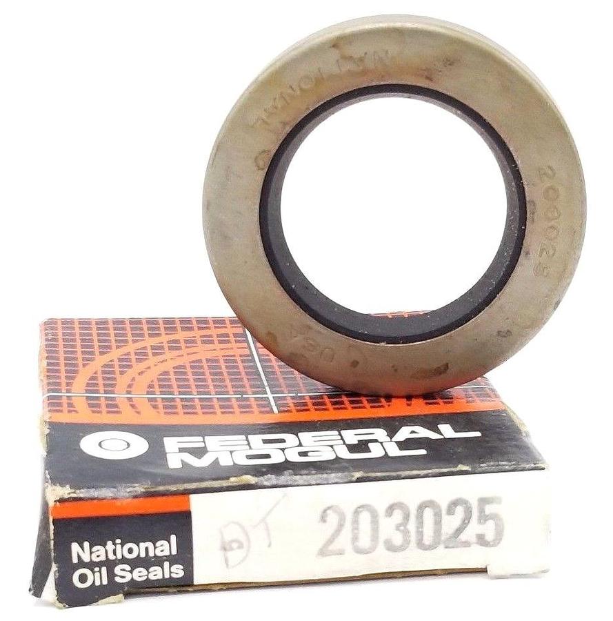 Used NEW FEDERAL MOGUL 203025 OIL SEAL