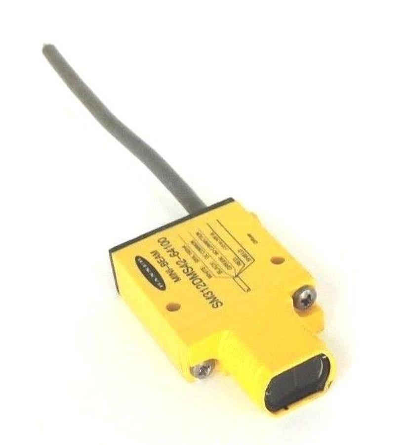 Used BANNER SM312DMS42-64100 MINI-BEAM SENSOR SM312DMS4264100