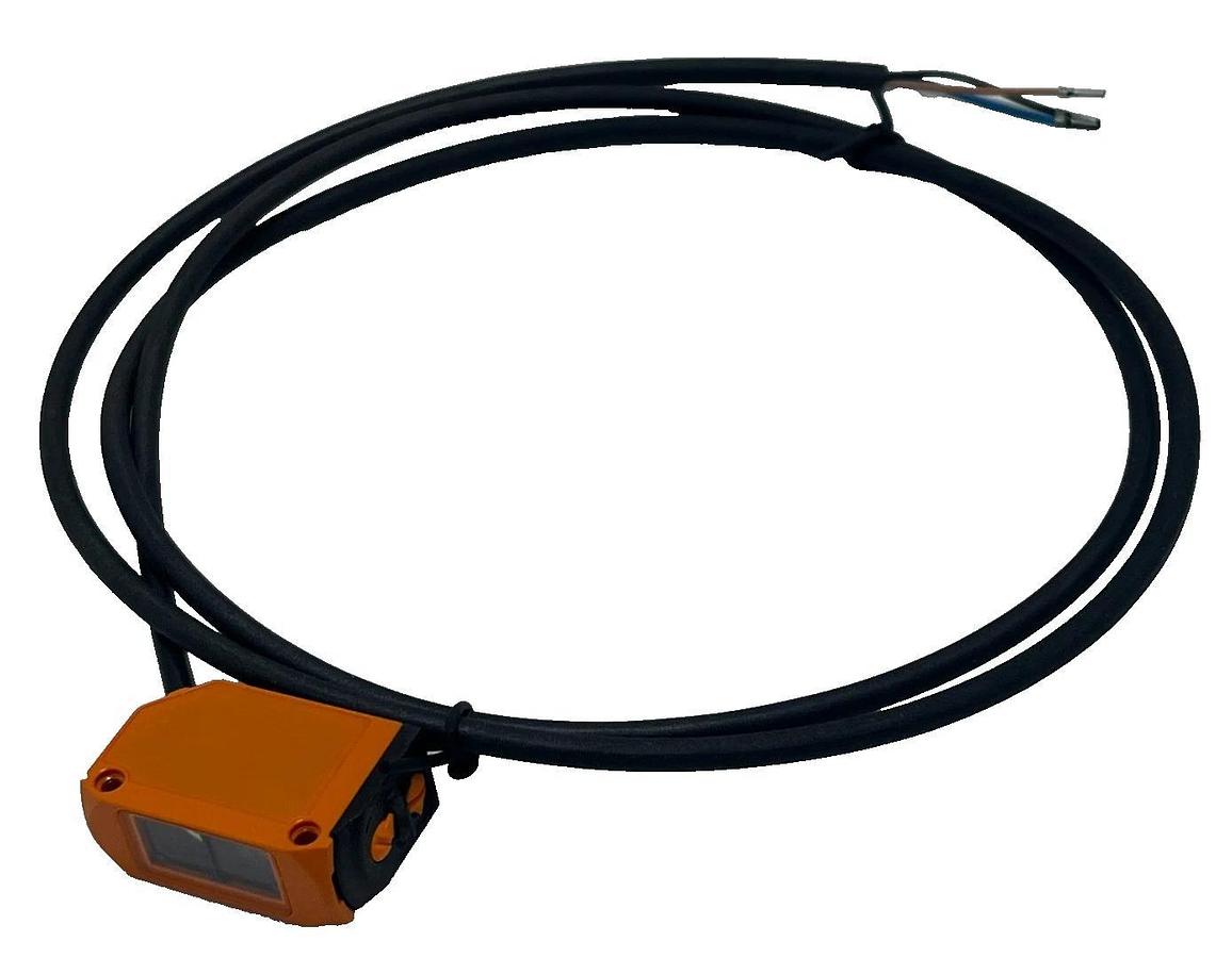 Used IFM EFECTOR O6P208 Photoelectric Sensor O6P-FPKG/1M/PH-O6P208