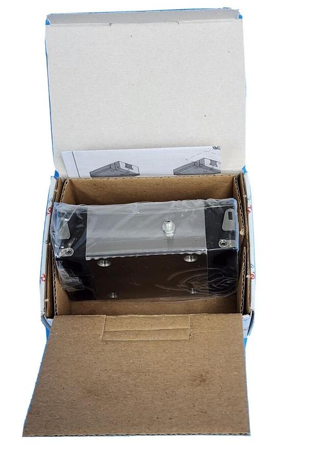 NIB REXROTH R16228942Y LINEAR RUNNER BLOCK KWD-020-SNS-C0-N-1