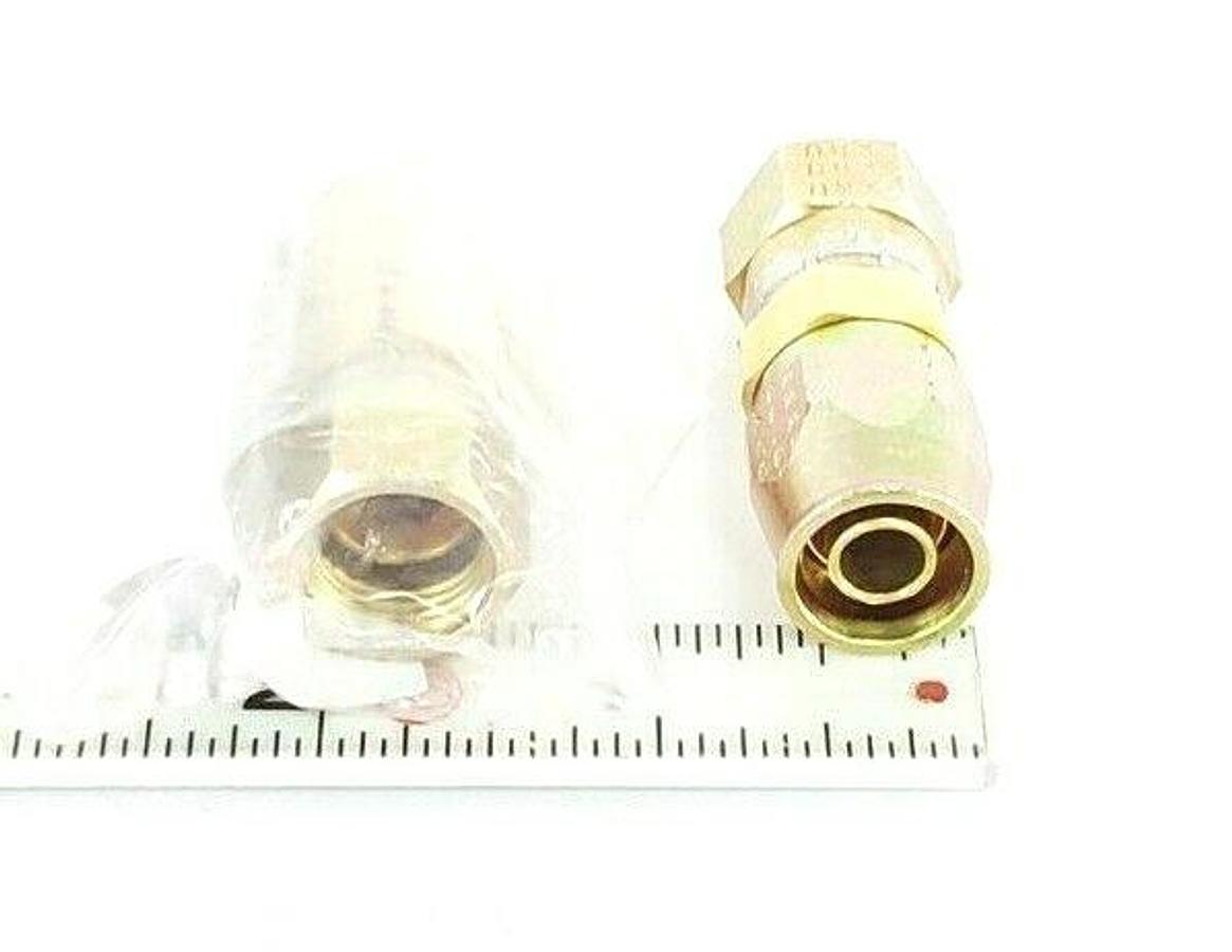 Used LOT OF 8 NEW SSP U-BUILD HOSE FITTINGS / COUPLINGS (11/16" X 9/16" X 1/2")