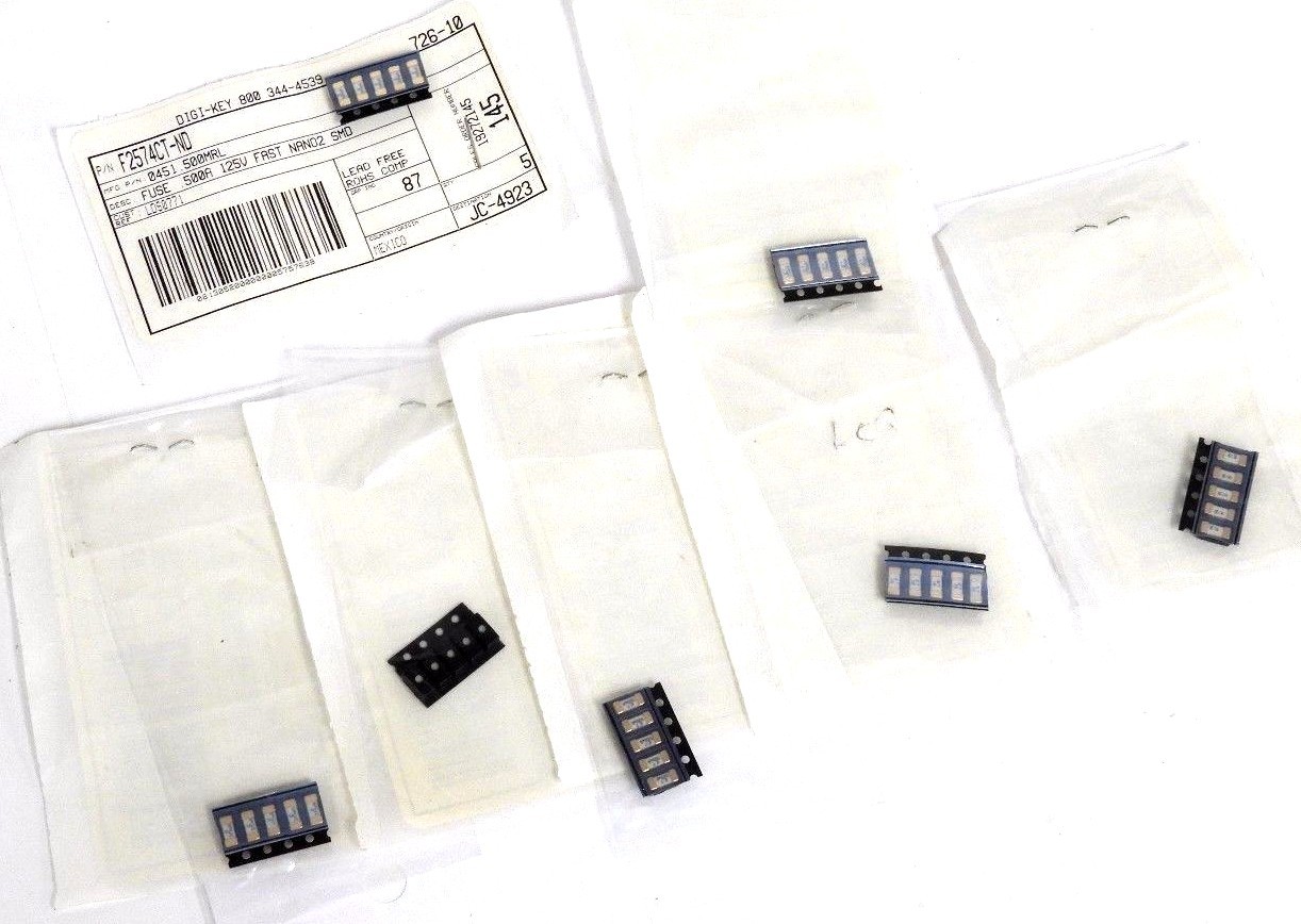 Used LOT OF 35 NEW DIGI KEY F2577CT-ND SUFACE MOUNT FUSES 1AMP 125VDC, F2577CTND