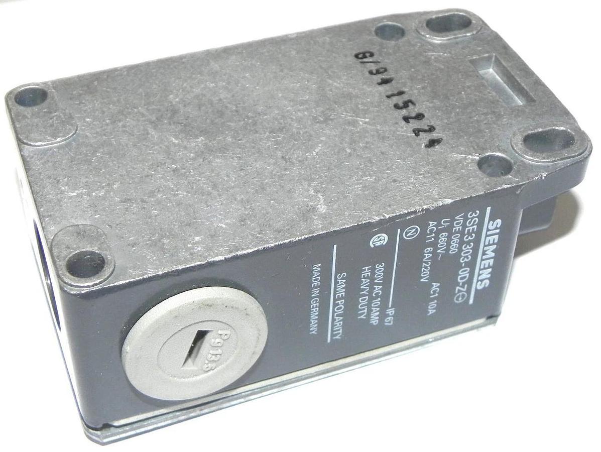 Used SIEMENS 3SE3 303-0D-Z LIMIT POSITION SWITCH 3SE33030DZ