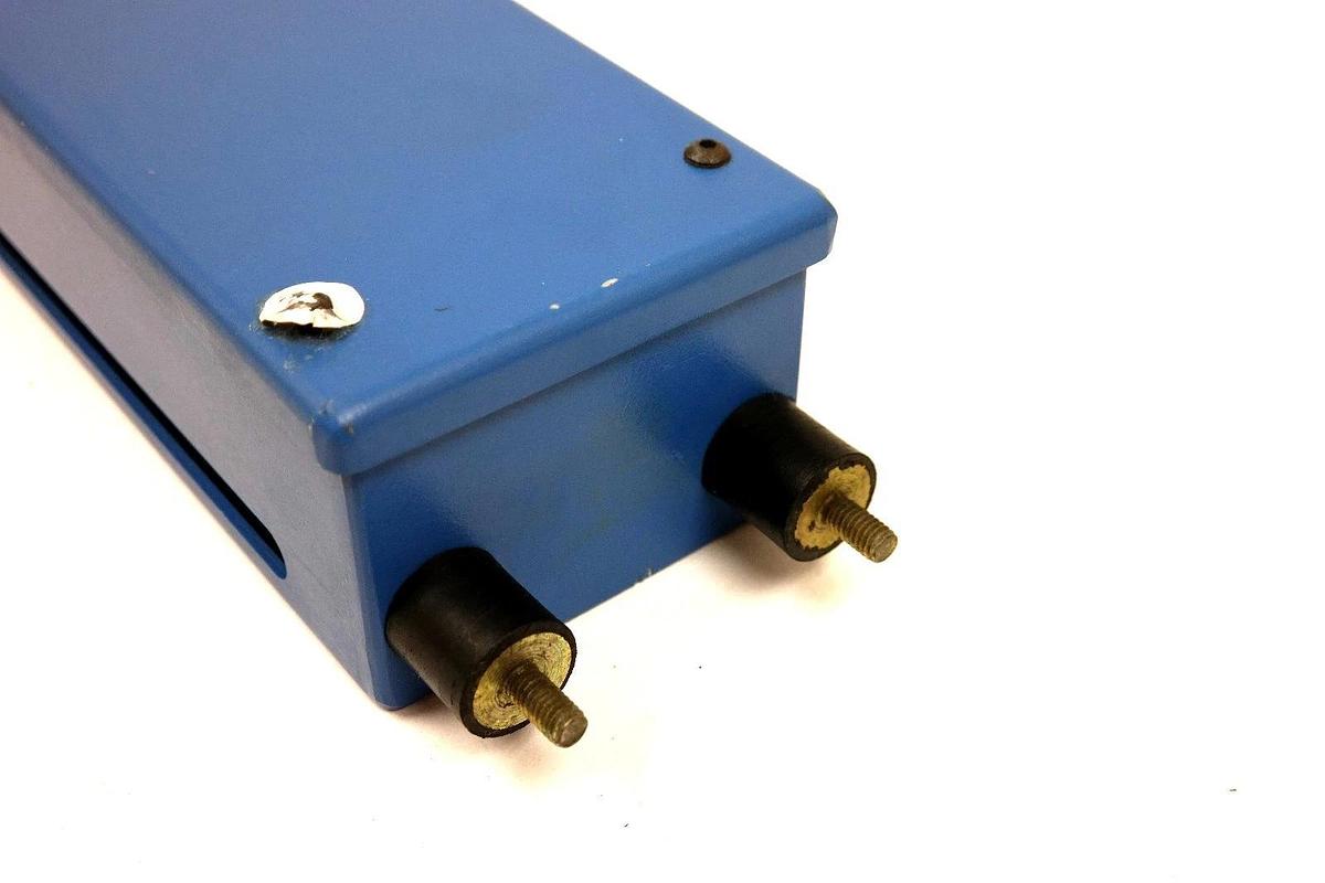 Refurbished TRIAD CONTROLS TR-36-2F-AU 36" 24VDC LIGHT CURTAIN EMITTER TR362FAU REPAIRED