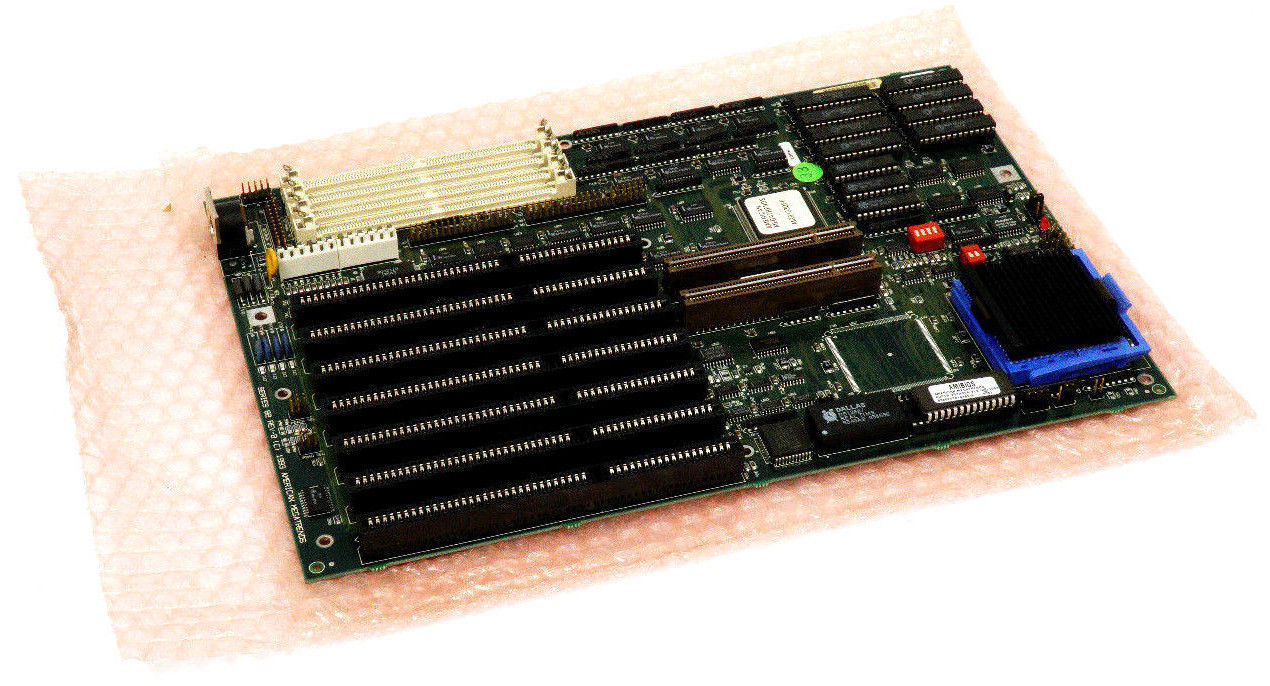 Used NEW AMERICAN MEGATRENDS MG9133QFP SUPER VOYAGER VLB II SERIES 82 REV-B EC081193