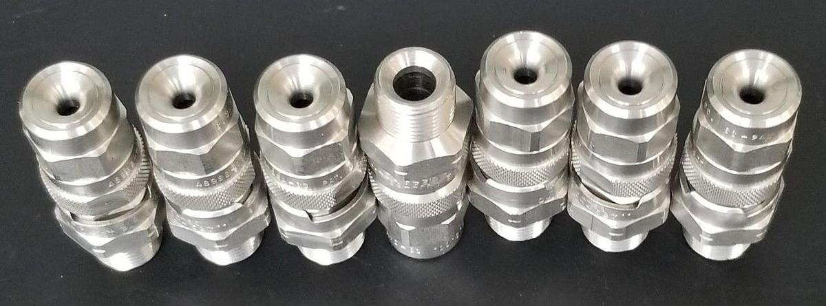 Used LOT OF 7 NEW SPRAYING SYSTEM CO. 3/8" QJJA-SS NOZZLES W/ 48992-QGA-SS, SS-24W