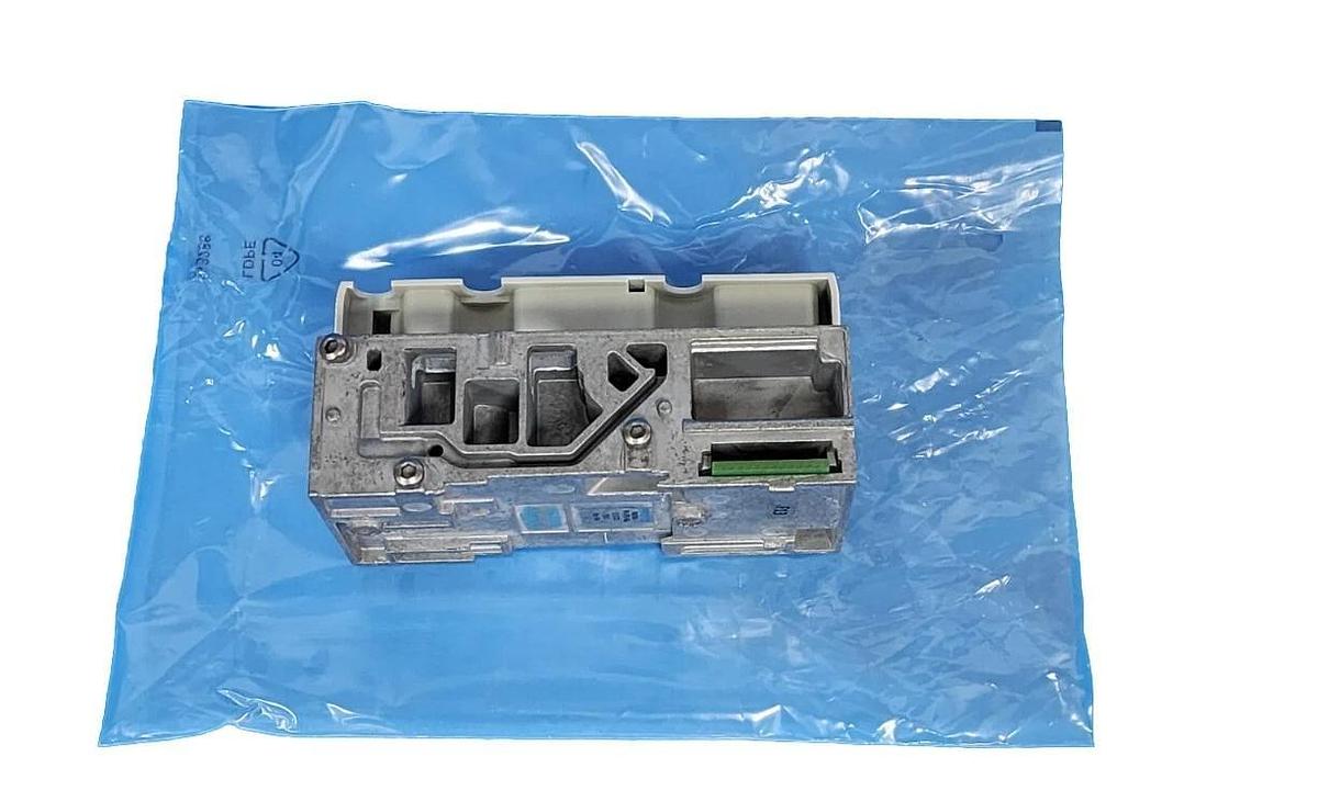 Used NIB FESTO VMPA-FB-EPL-GU END PLATE MAT. NR. 533372 SERIE: F302