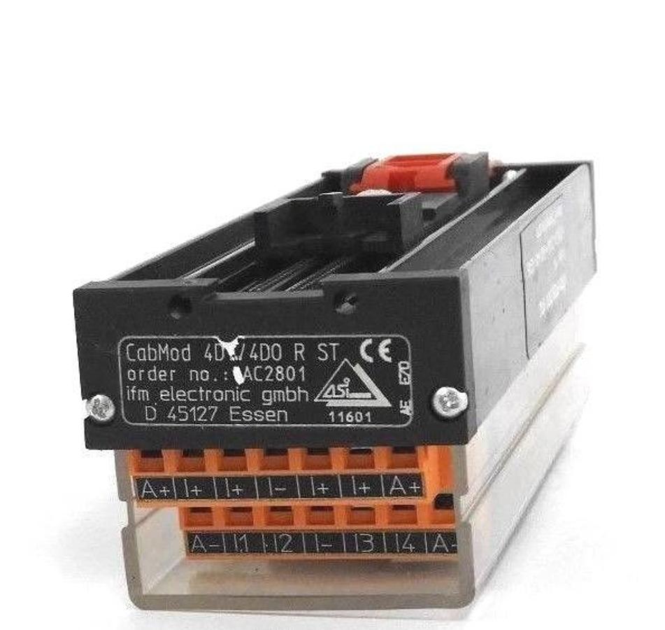 Used IFM EFECTOR AC2801 I/O CONNECTOR MODULE 26.5-31.6VDC LED GREEN