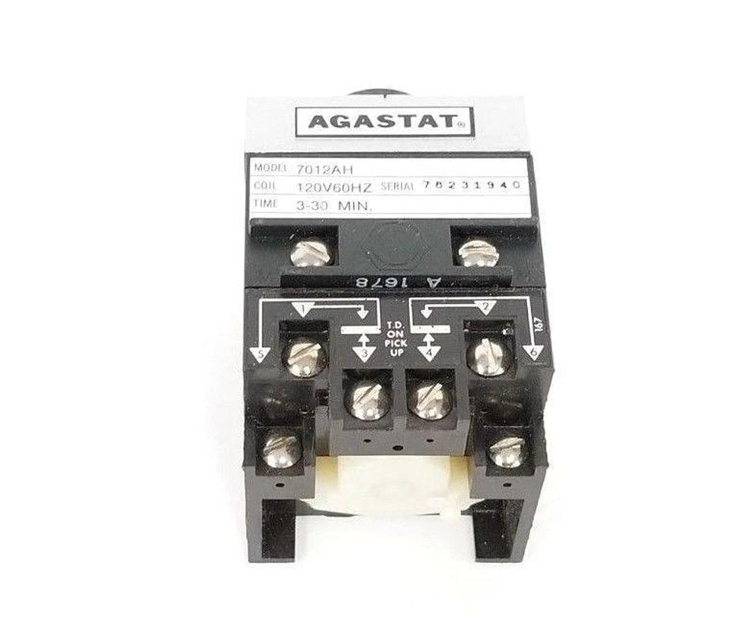 NEW AGASTAT 7012AH TIMING RELAY 120V60HZ, 3-30 MIN.
