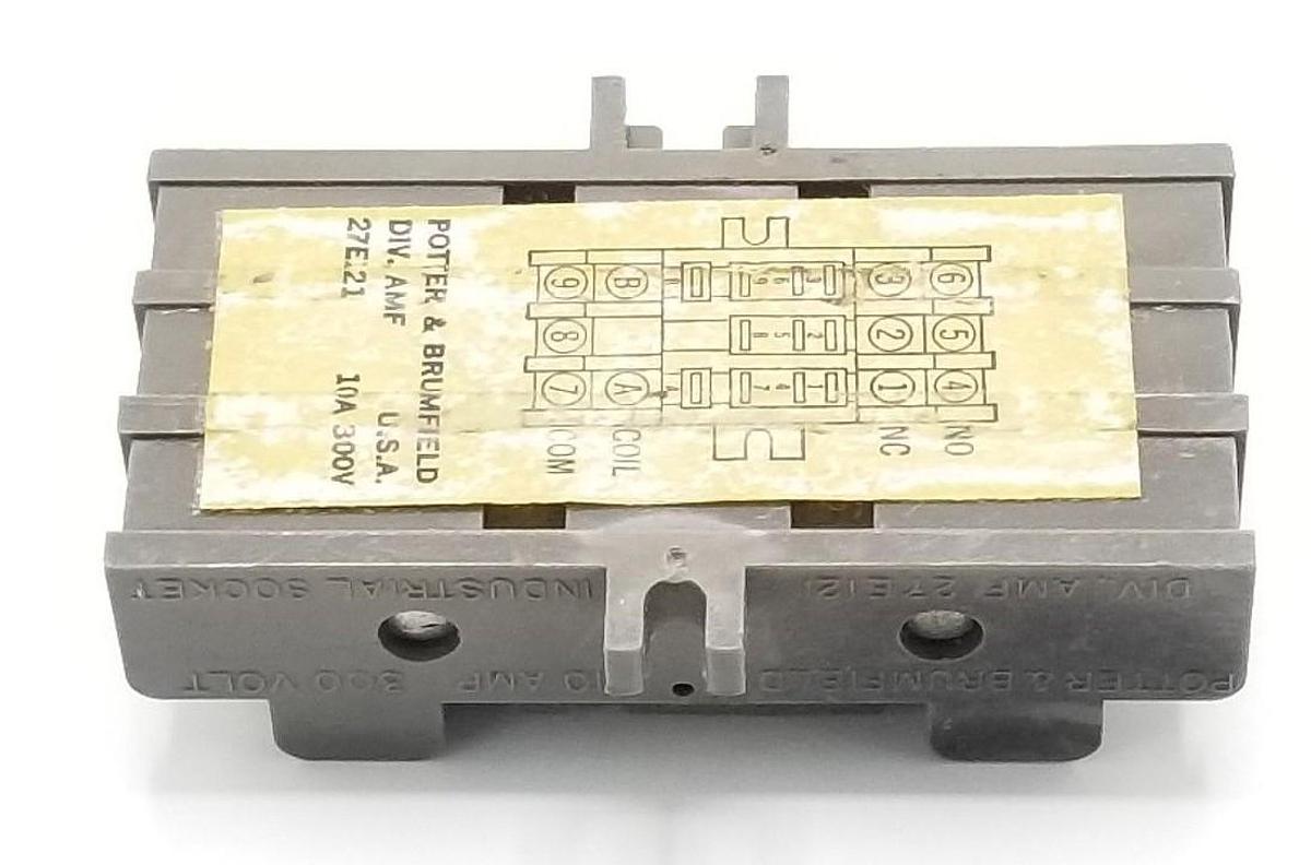 Used POTTER & BRUMFIELD 27E121 RELAY BASE 10A, 300V