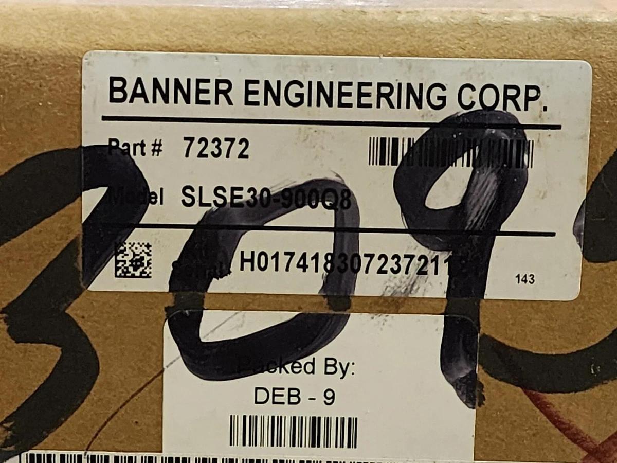 Used NEW FACTORY SEALED BANNER SLSE30-900Q8 LIGHT CURTAIN RECEIVER 72372