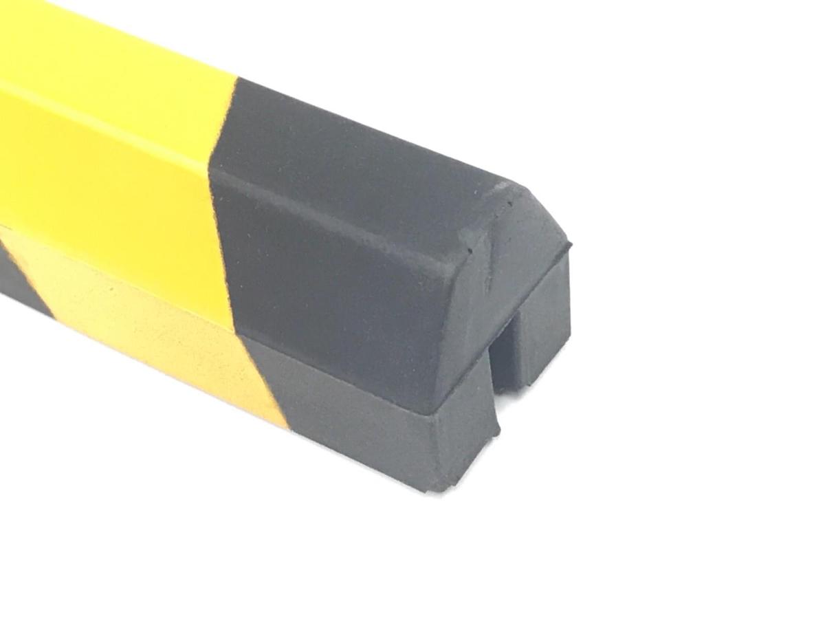 Used NEW CORNER EDGE GUARD FEG-C, OAH35In, FLEX POLY FOAM 7/16" X 35"