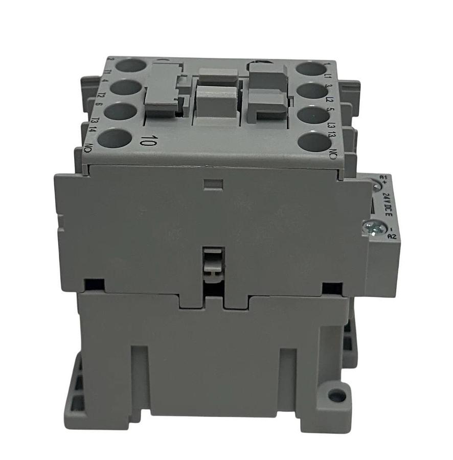 ALLEN BRADLEY 100-C12EJ10 /A BULLETIN 100 CONTACTOR 24VDC 3-POLE OEM *CHIP NSMP