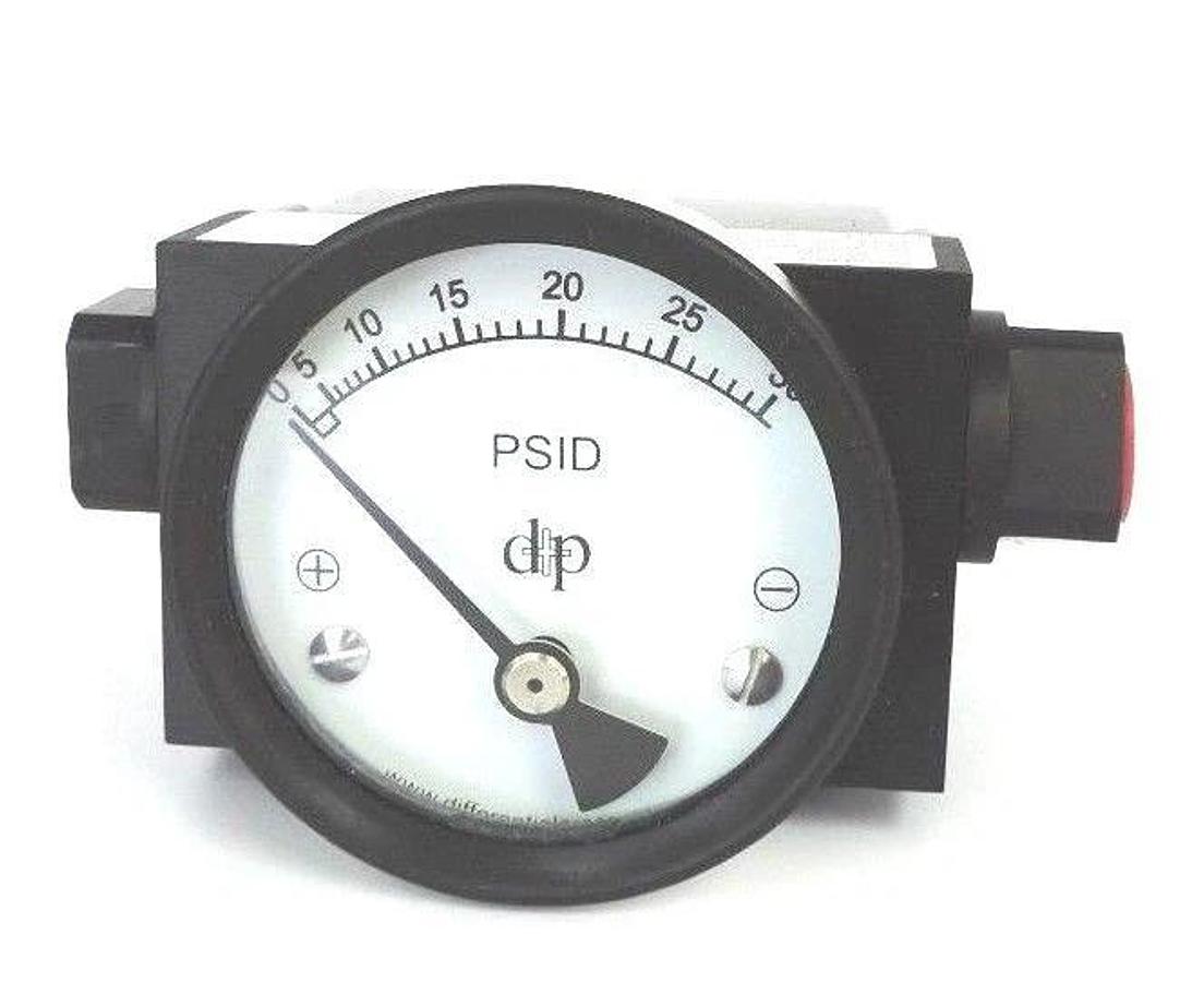 NEW DIFFERENTIAL PRESSURE PLUS PCA25S4LB30P2 GAUGE DPH200