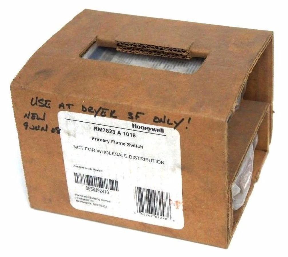 Used NEW HONEYWELL RM7823A-1016 PRIMARY FLAME SWITCH RM7823A1016