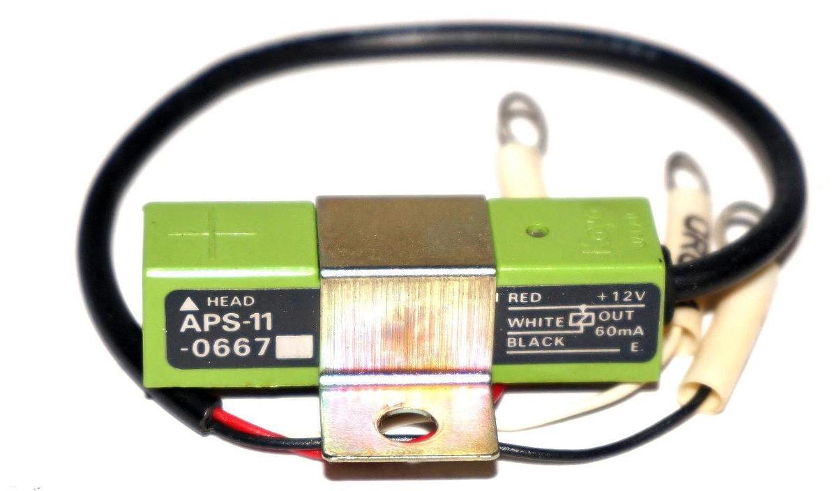Used LOT OF 2 KOYO APS-11-0667 PROXIMITY SWITCHES APS110667