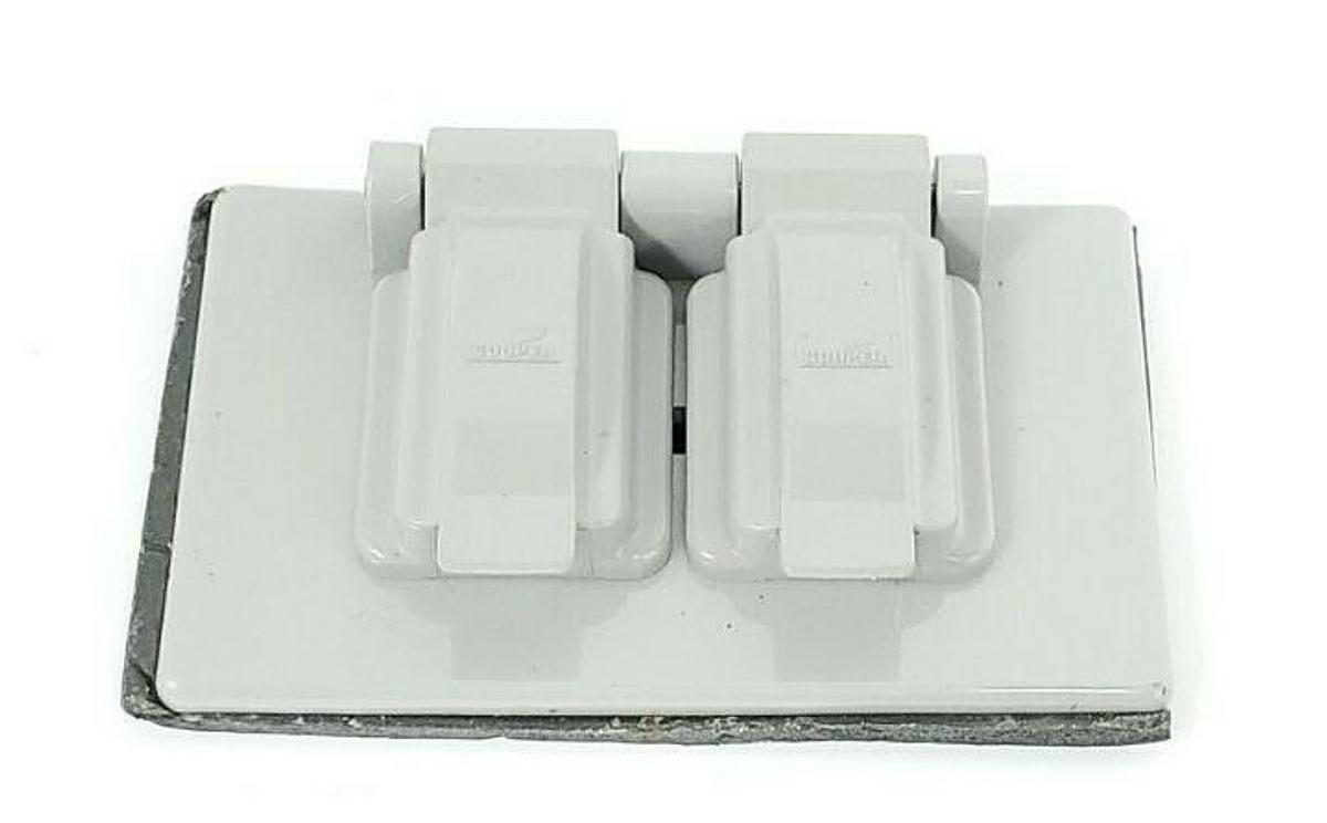 Used LOT OF 2 NEW COOPER S1962 PLASTIC PROTECTIVE COVERS FOR DUPLEX DEVICE
