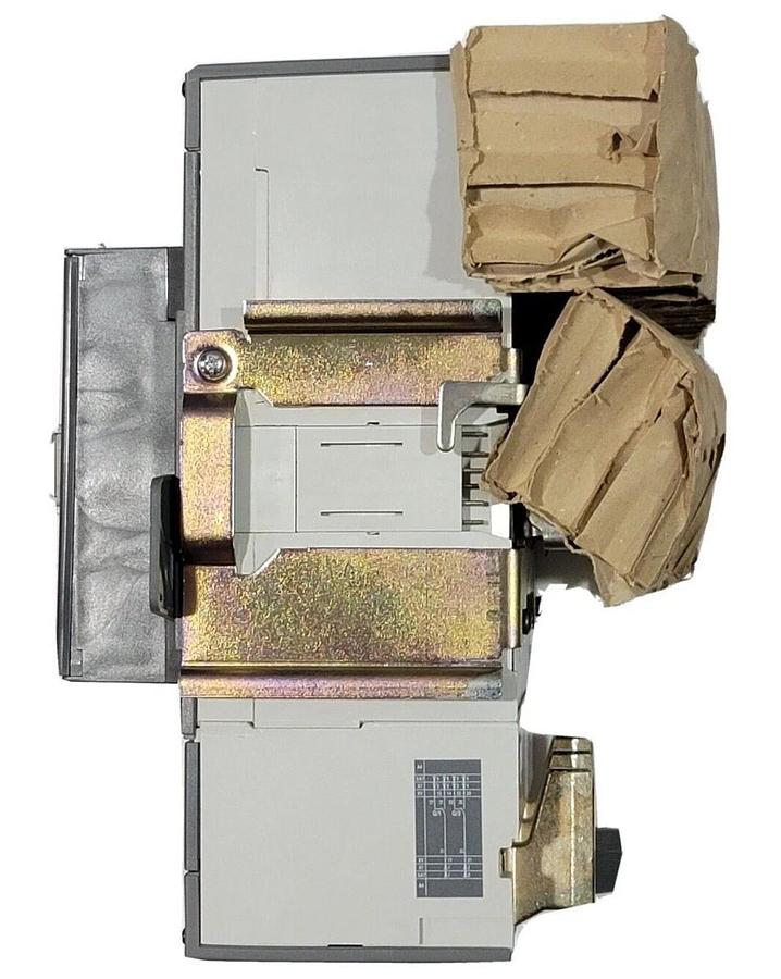 NIB ABB SACE T6H-D 800 CIRCUIT BREAKER 536849P2 3 POLE T6HD800