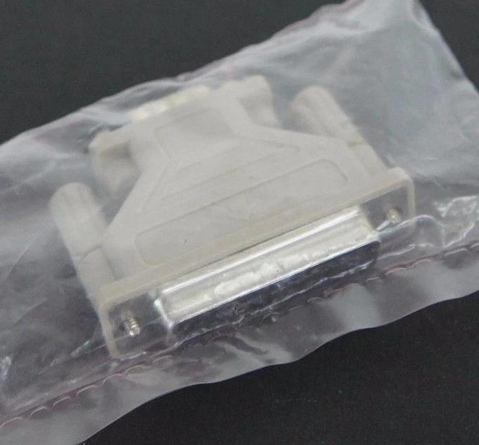 Used NEW GE FANUC HE693XTADP CABLE CONVERTER 9PIN TO 25PIN