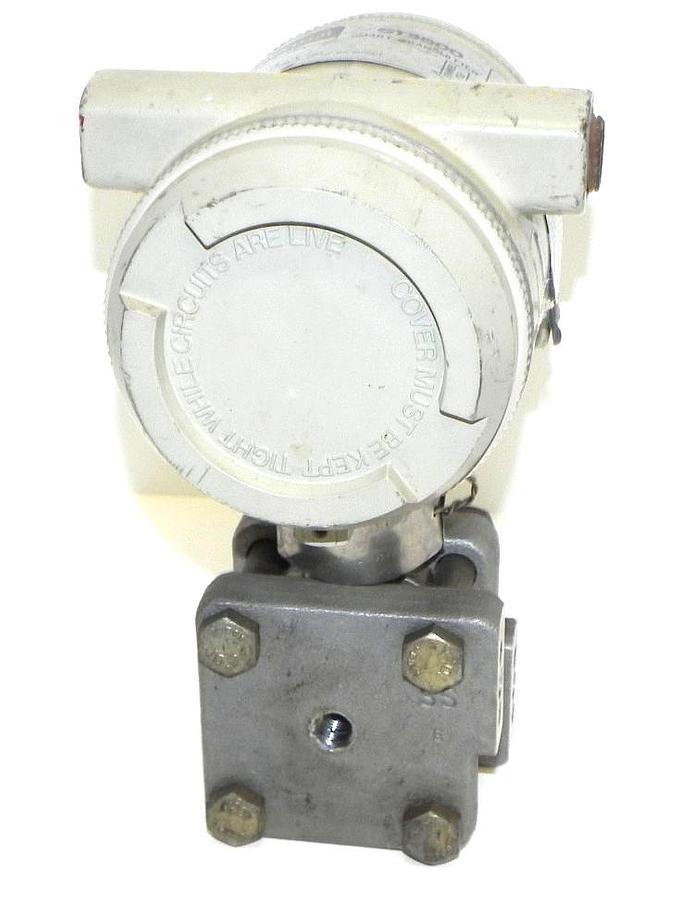 Used HONEYWELL ST3000 SMART TRANSMITTER YSTR12D-21A-3C0XXXXXX000-MB.F1C3-714B