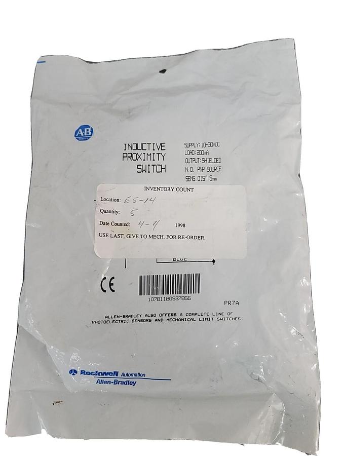 Used NEW ALLEN BRADLEY 871C-P5A18 PROXIMITY SWITCH SER. A REV. B SENS. DIST: 5mm