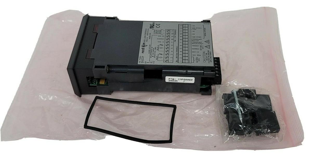 Used NEW RED LION CONTROLS IMP20060 INTELLIGENT PROCESS METER