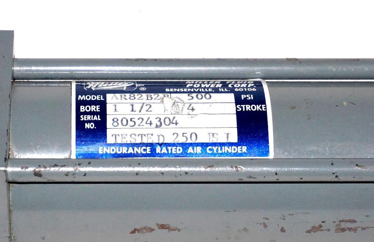 NEW MILLER FLUID POWER CORP AR82B2B CYLINDER 500PSI BORE: 1-1/2 STROKE: 4