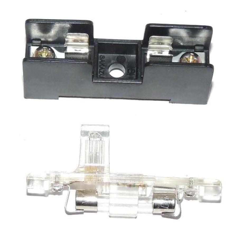 Used LOT OF 2 ISI FHC-15N FUSE HOLDERS 2 POLE WITH INDICATOR FHC15N