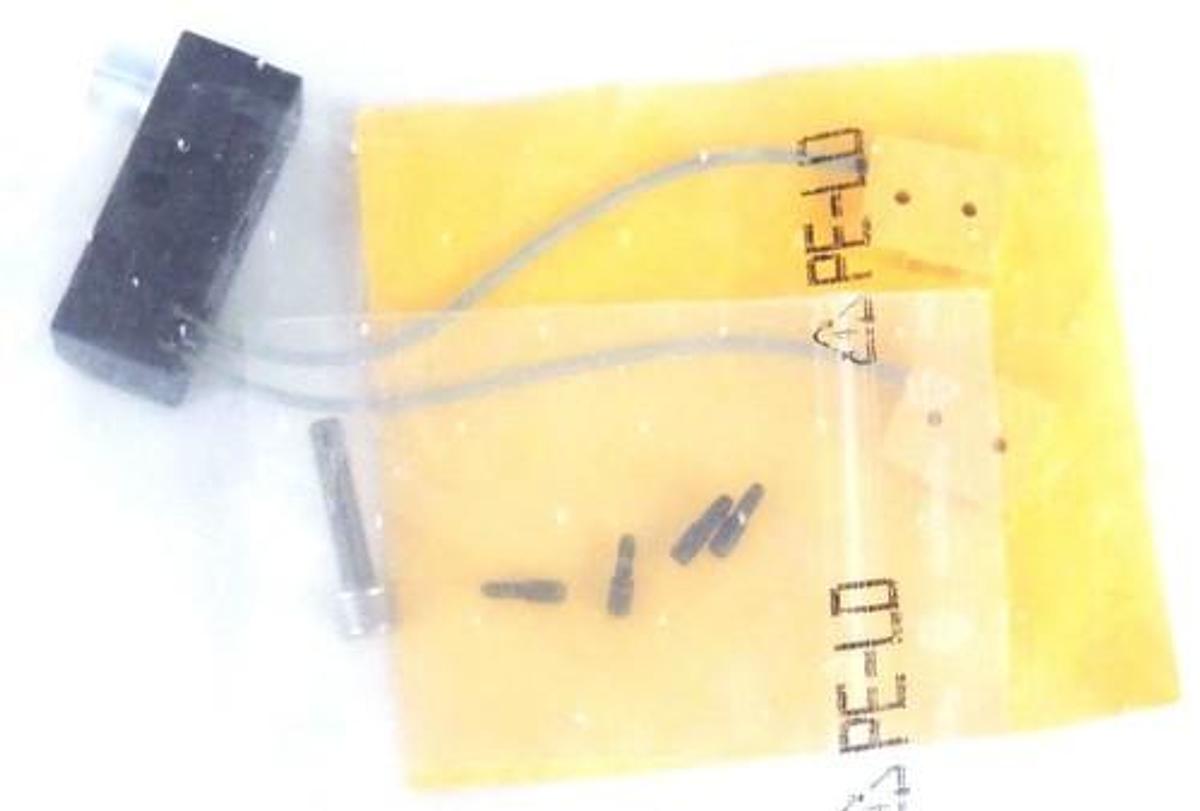NIB TURCK NI2-Q6,5-AP6-0,1-FS4.4X3/S304 PROXIMITY SWITCH IDENT NO. 1650048