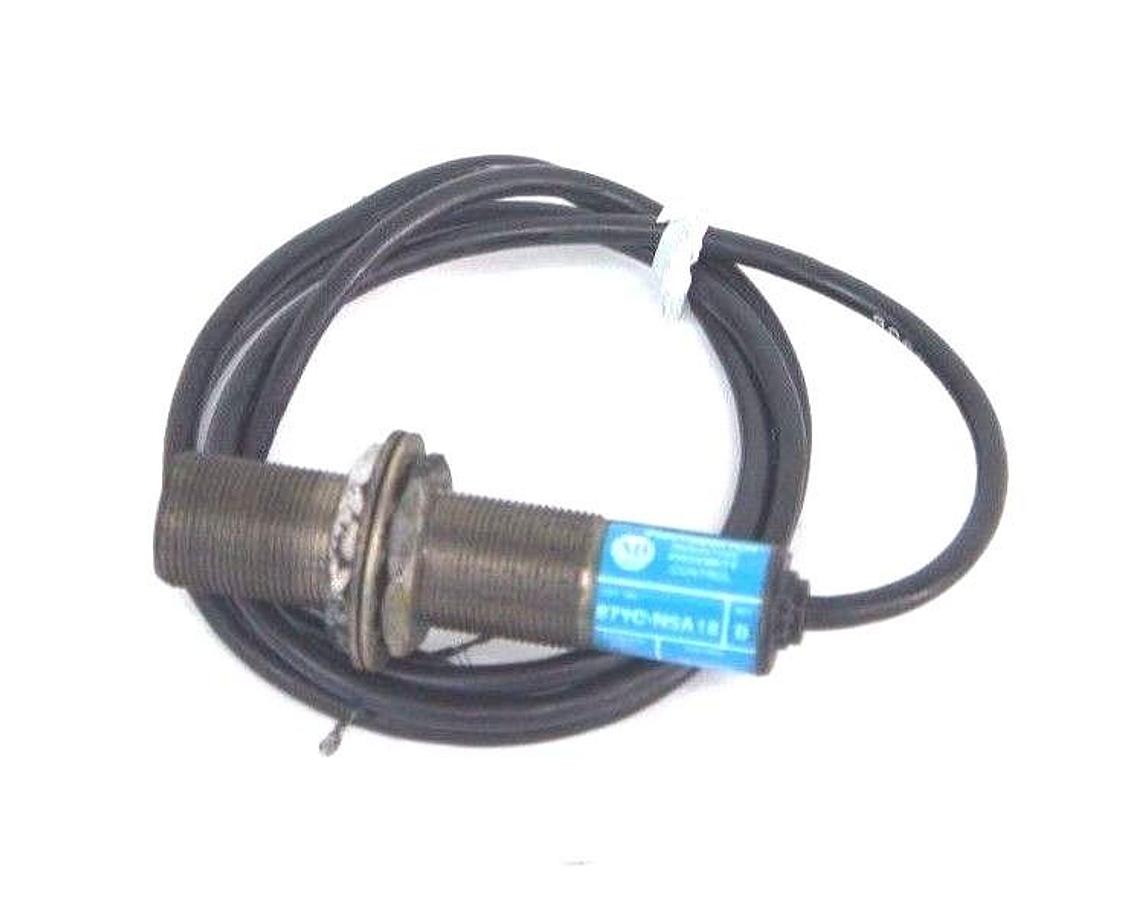 Used ALLEN BRADLEY 871C-N5A18 PROXIMITY SWITCH SER. B, 871CN5A18