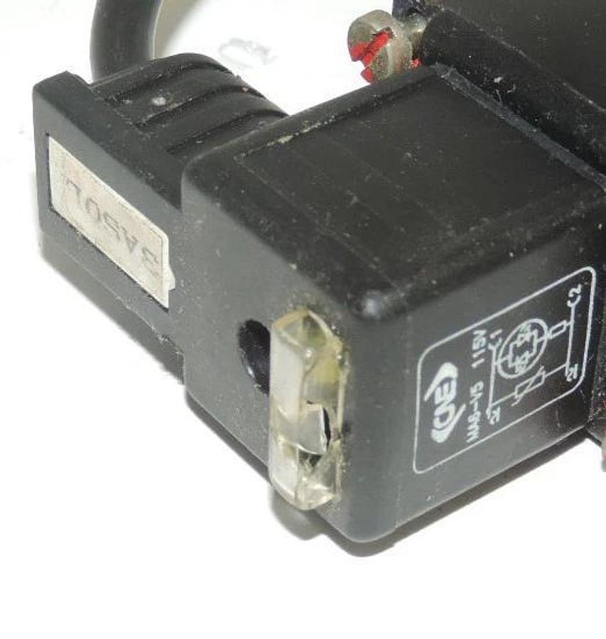 Used LOT OF 6 BURKERT 0331 SOLENOID VAVLVES WITH CNE MA6-V5 CONNECTOR CABLES