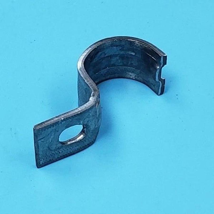 Used LOT OF 9 APPLETON 3/4" STEEL PIPE CLAMPS