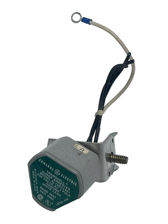 GE 9L15ECC001 Tranquell Surge Arrester 650V 3-Pole 4-Wire Secondary Arrester