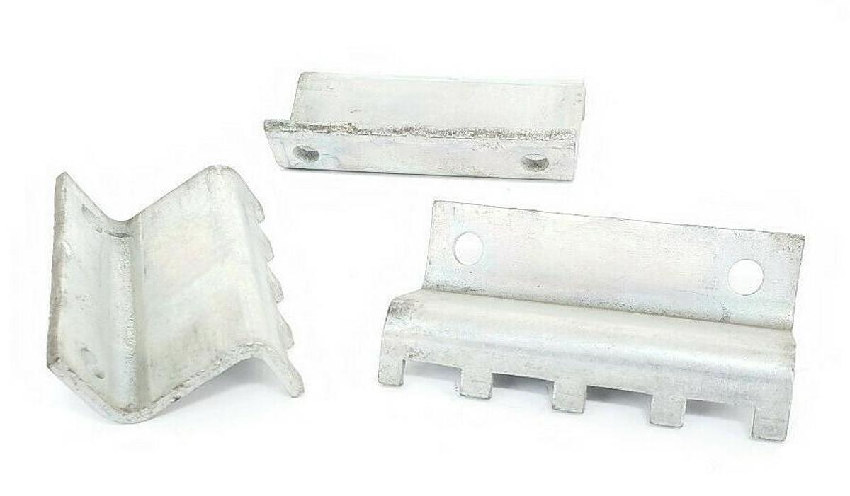 Used LOT OF 6 GE GENERAL ELECTRIC 9921576P1 STATIONARY MAIN CONTACT STOPS, FOR AK-150