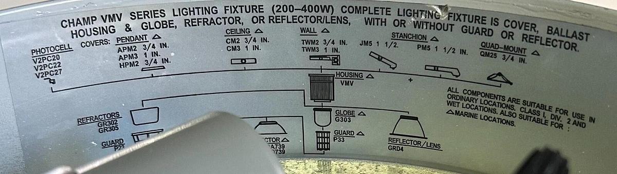 Used COOPER VMVS250/120 / VMVS250120 CHAMP VMV SERIES LUMINAIRE 250W *COMES AS SEEN