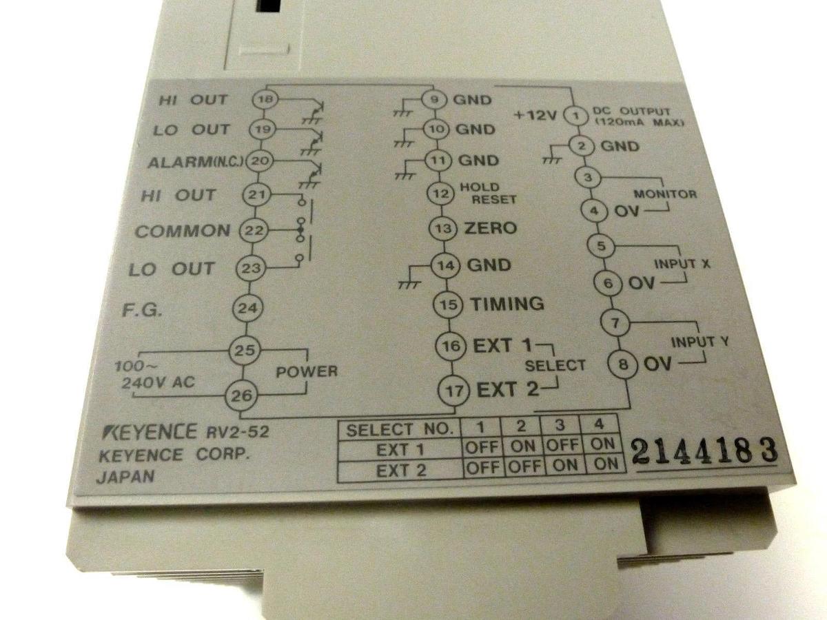 KEYENCE RV2-52 HIGH SPEED MULTI FUNCTION DIGITAL METER W/ RELAY RV252 NEW
