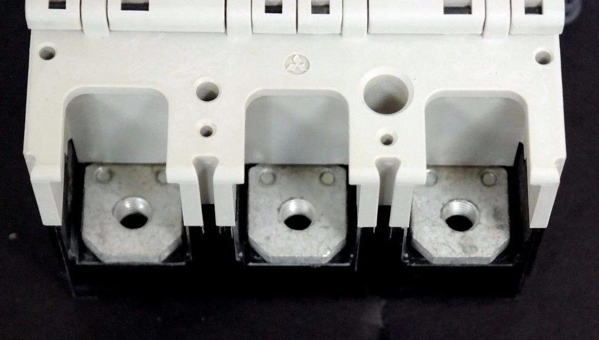 Used NIB MITSUBISHI NF225-CWU3 CIRCUIT BREAKER 125A, 3P, NF225-CWU NF225CWU3125