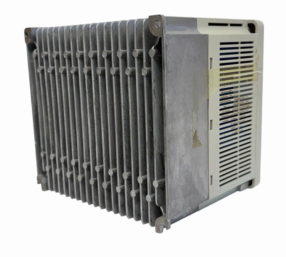 Used ALLEN BRADLEY 1305-BA09A AC DRIVE 1305 SERIES 8.7A 1305BA09A SER. C