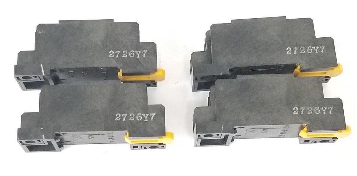 Used LOT OF 4 OMRON PYF08A RELAY SOCKETS 2-M4X10