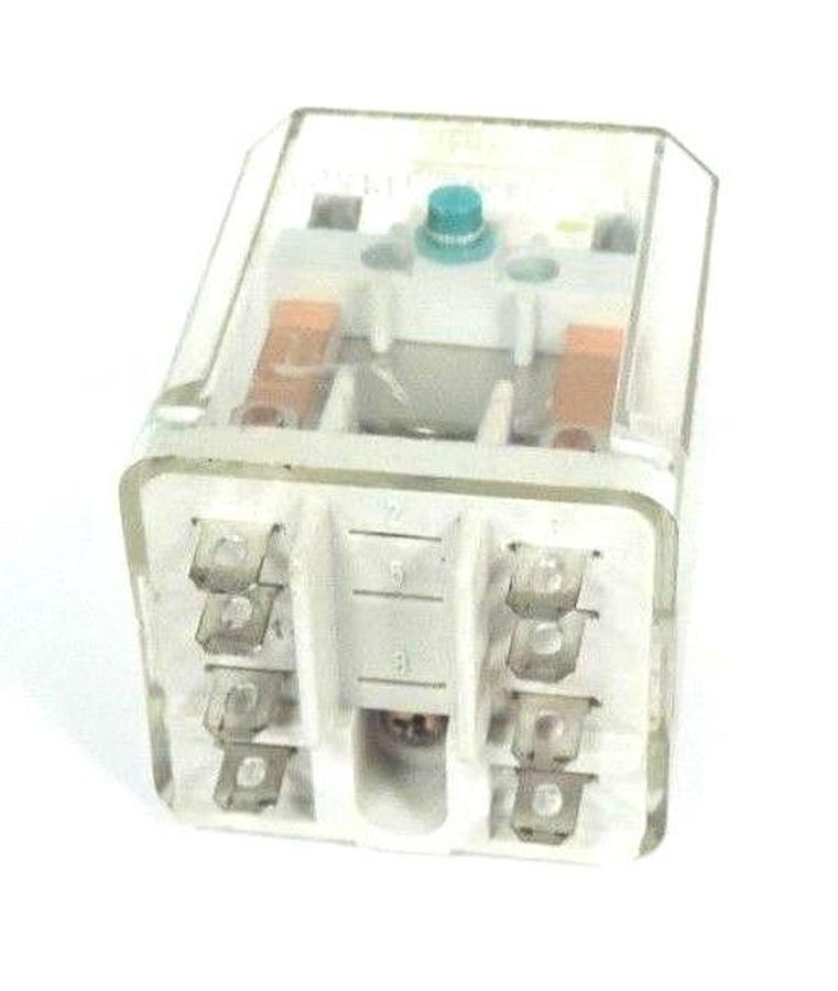 Used SQUARE D 8501KU12M1P14V53 RELAY 24VC