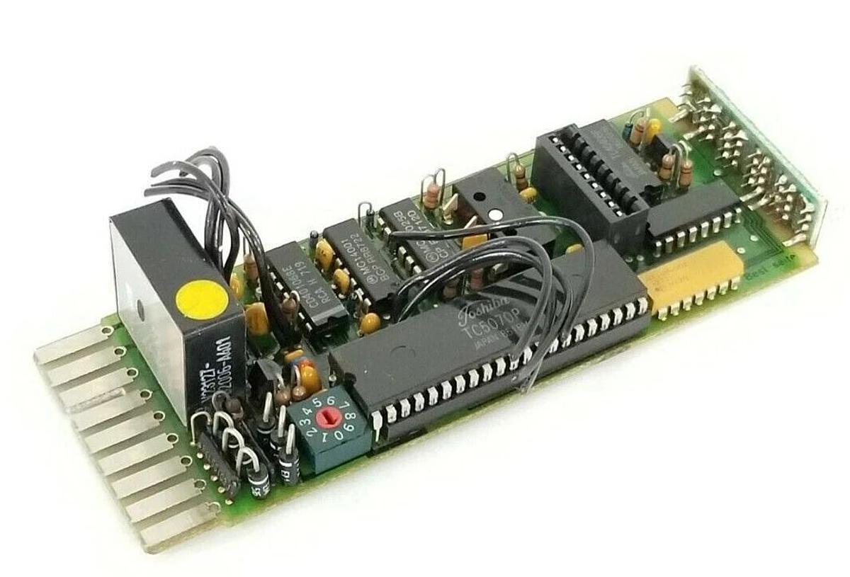 Used IVO INDUSTRIES 372.00.237/5 CONTROL READOUT BOARD TC5070P HDSP-7303 372.00.237