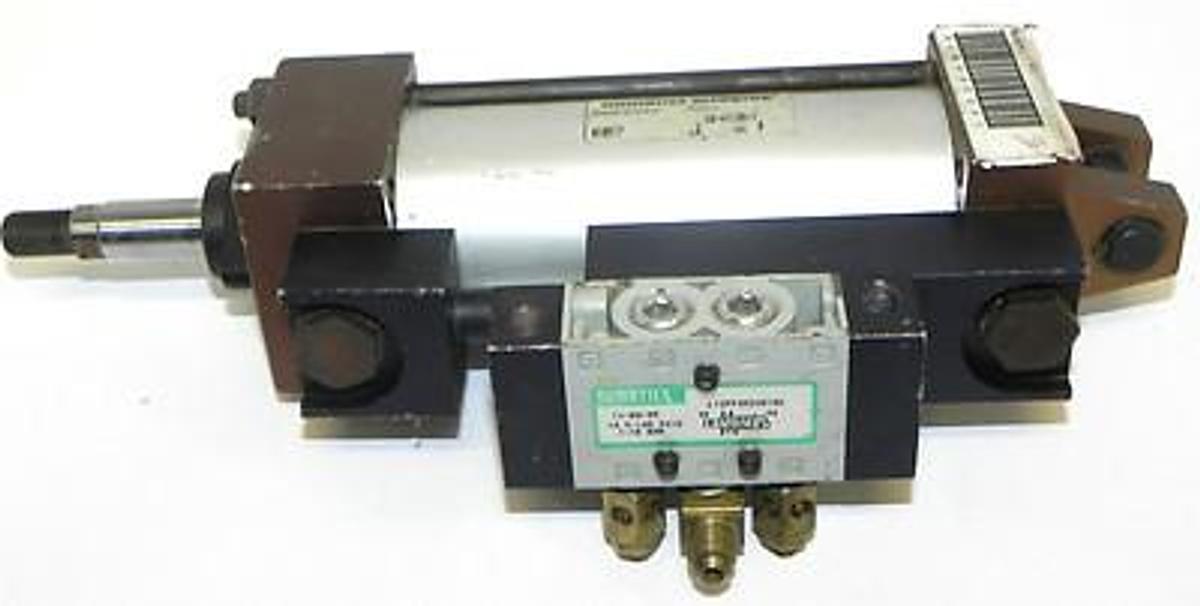 Used NUMATICS ACTUATOR N10577 W/ L12PP452O018D VALVE