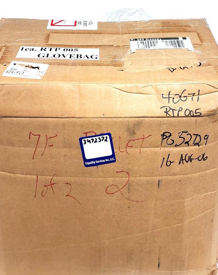 Used NEW CTL CORP RTP 005 8-PERSON GLOVEBAG SYSTEM 40671 PG52729 15-AVG-06 16-HAND
