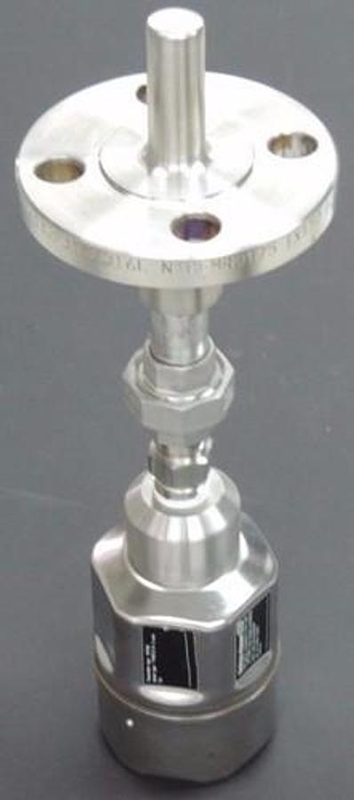 Used ENDRESS+HAUSER TH14 TEMPERATURE TRANSMITTER SENSOR TMT182, 1 PT100 CL A/ 3 WIRE