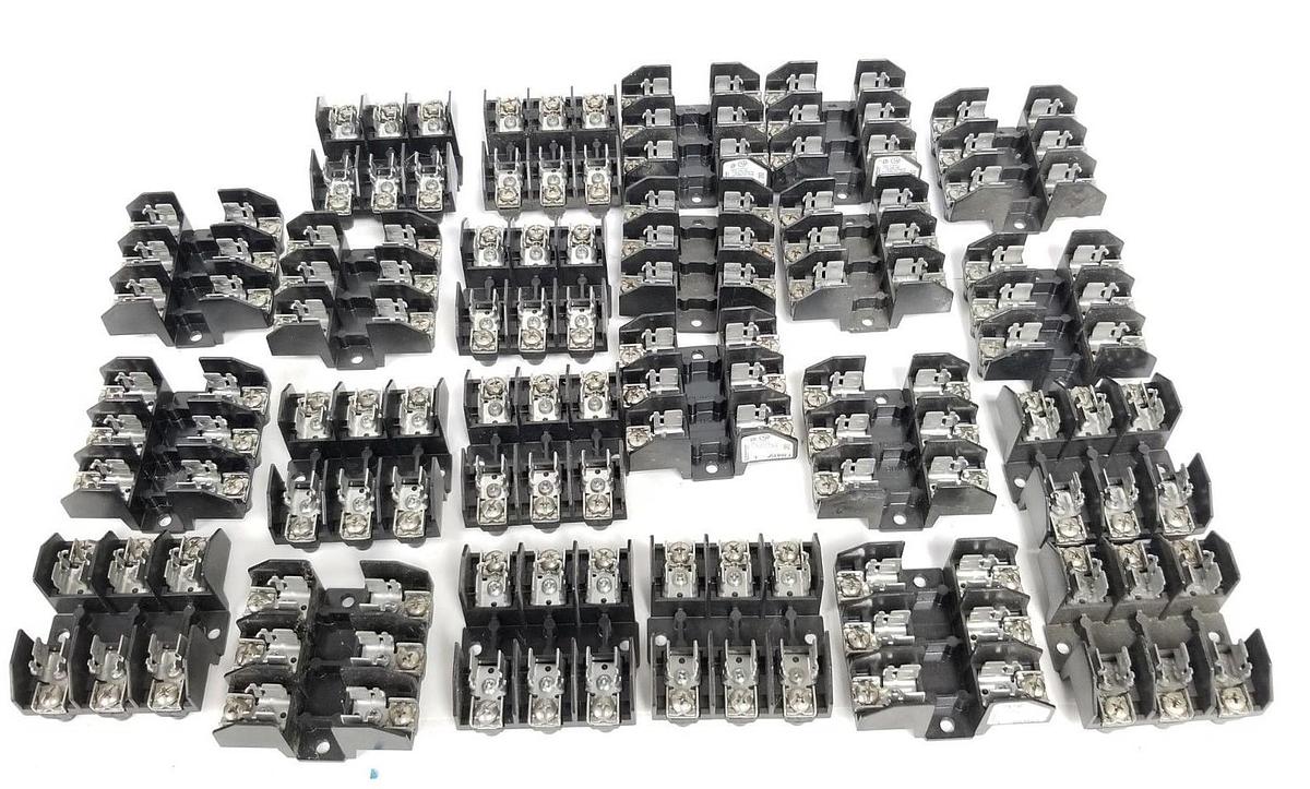 Used LOT OF 23 MARATHON F30A3SP FUSE HOLDERS 250V, 30A, 3P, 10AWG, 98130-3