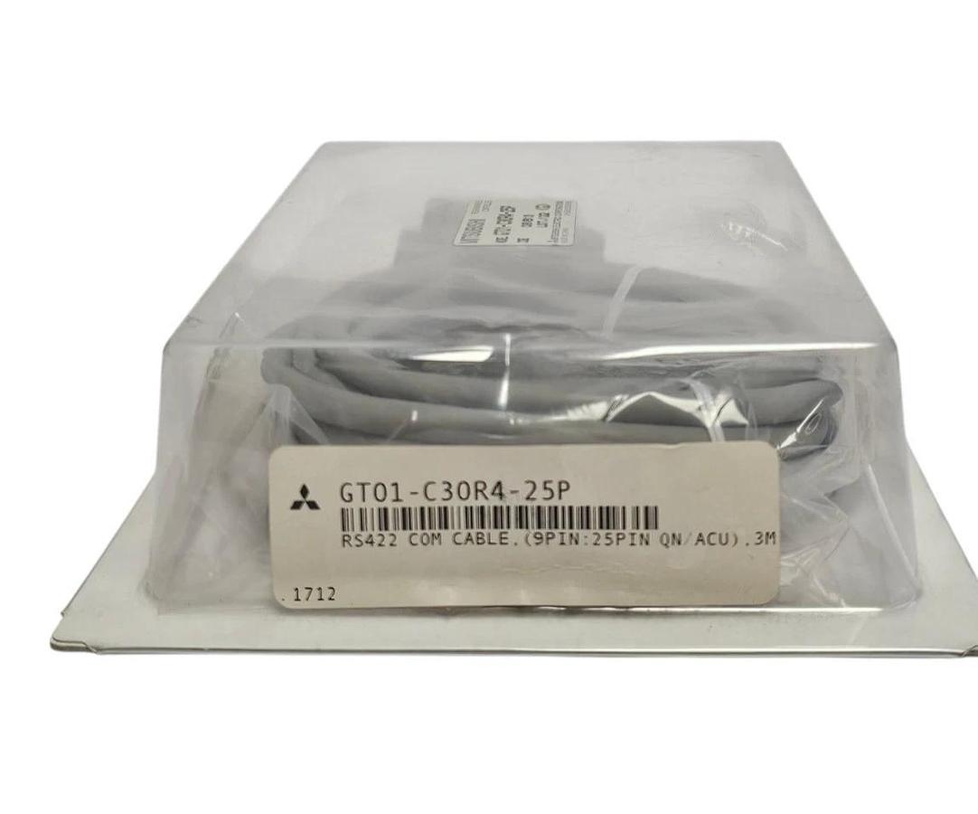 Used NEW MITSUBISHI GT01-C30R4-25P RS422 COM CABLE GT01C30R425P 3M LENGTH