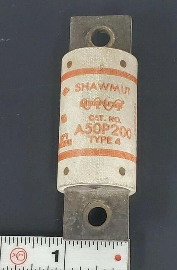 Used GOULD SHAWMUT A50P200 AMP-TRAP SEMICONDUCTOR 200AMP 500V FUSE TYPE 4