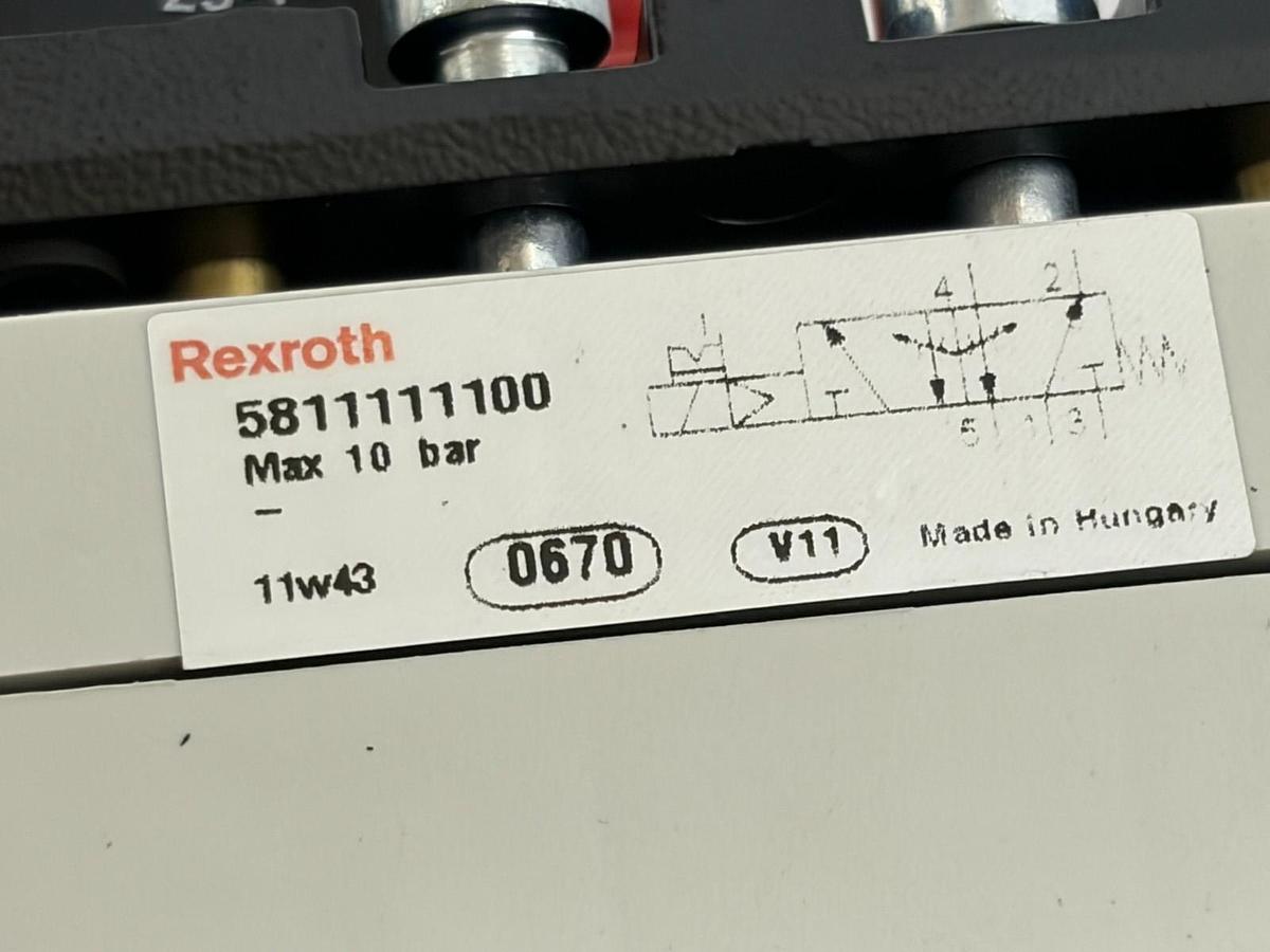 Used Rexroth Mecman 5811111100 Pneumatic Logic Valve 24VDC 5W 10 Bar New Surplus