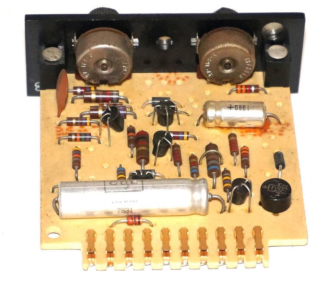 Used ALLEN BRADLEY/PHOTOSWITCH 22DJ2-3000 CONTROL CARD 22DJ23000
